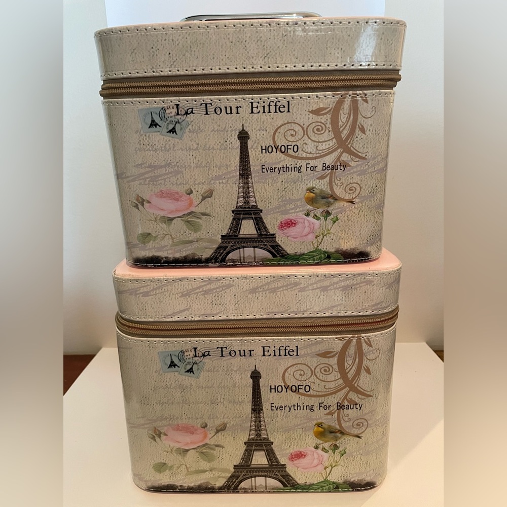HOYOFO Cosmetics Bag and Makeup Train Case (2 Bags/set)